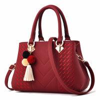 Luxury Ladies' Handbags - Chic Crossbody Bags