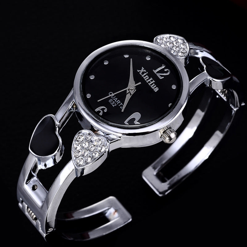 Women's Diamond British Watch Set: Elegant and Timeless