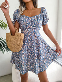 Women's Floral Mini Dress: High-Waist Summer Style with Loose Hem & Short Sleeves