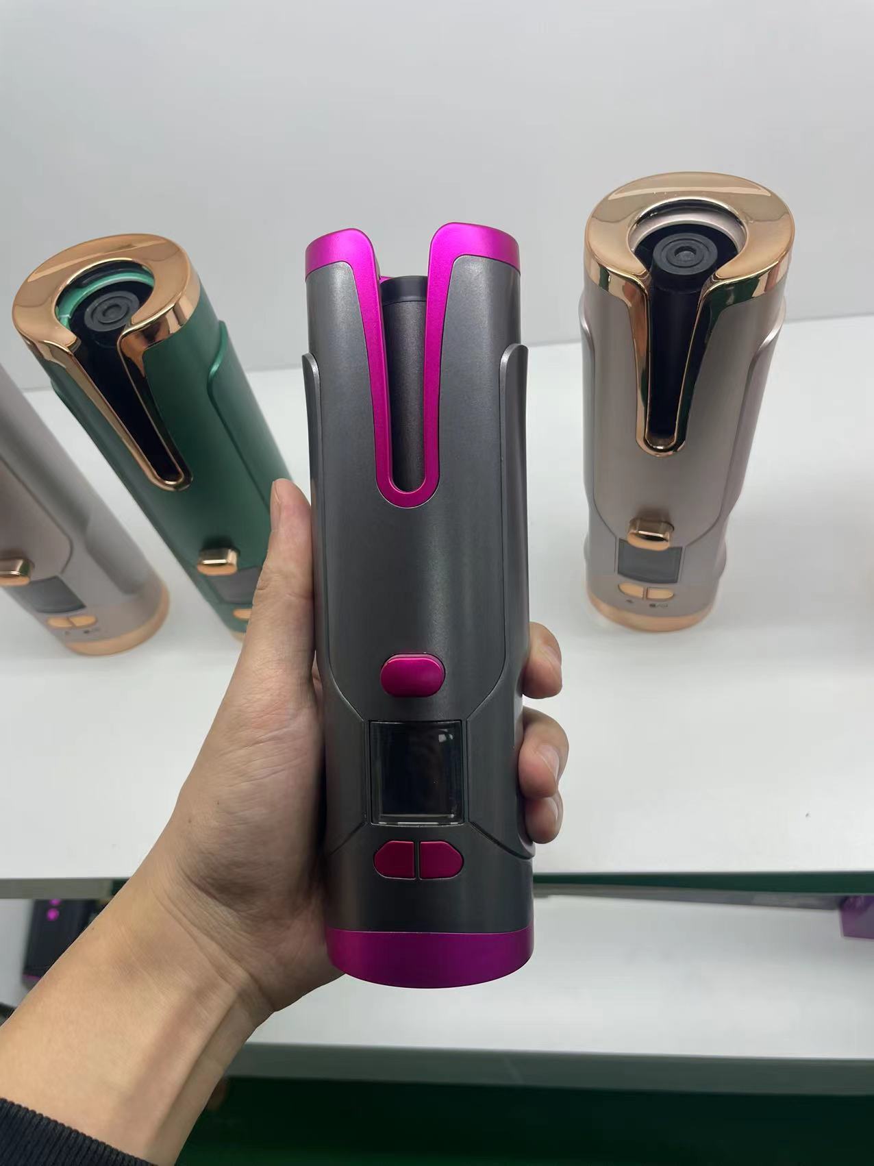 Rechargeable Automatic Hair Curler: Portable,Ceramic Rotating Curling Iron for Women